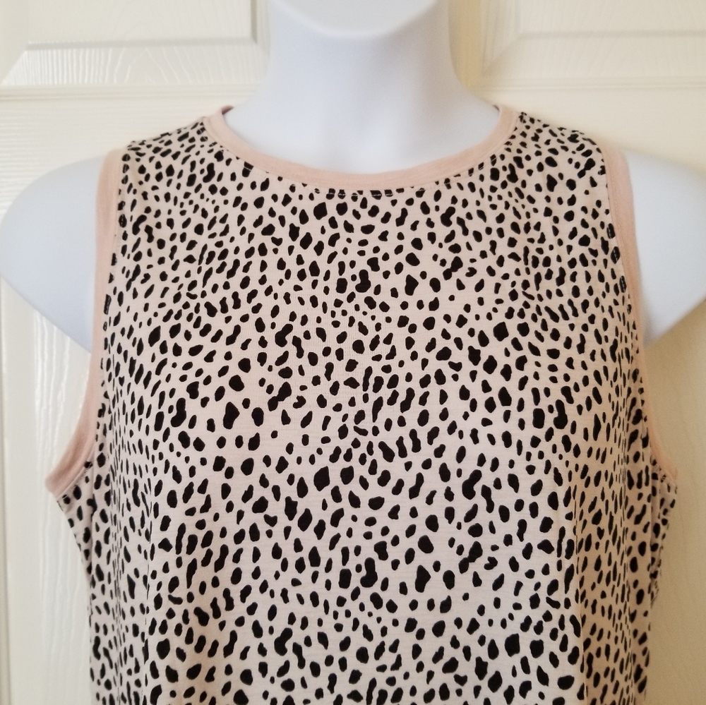 Non-branded Sleeveless Top Women Size XL
